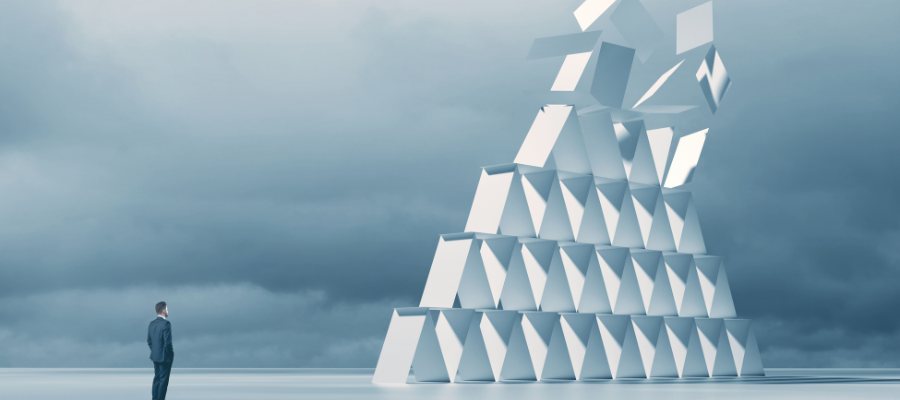 Is the Paper Gold House of Cards Collapsing?