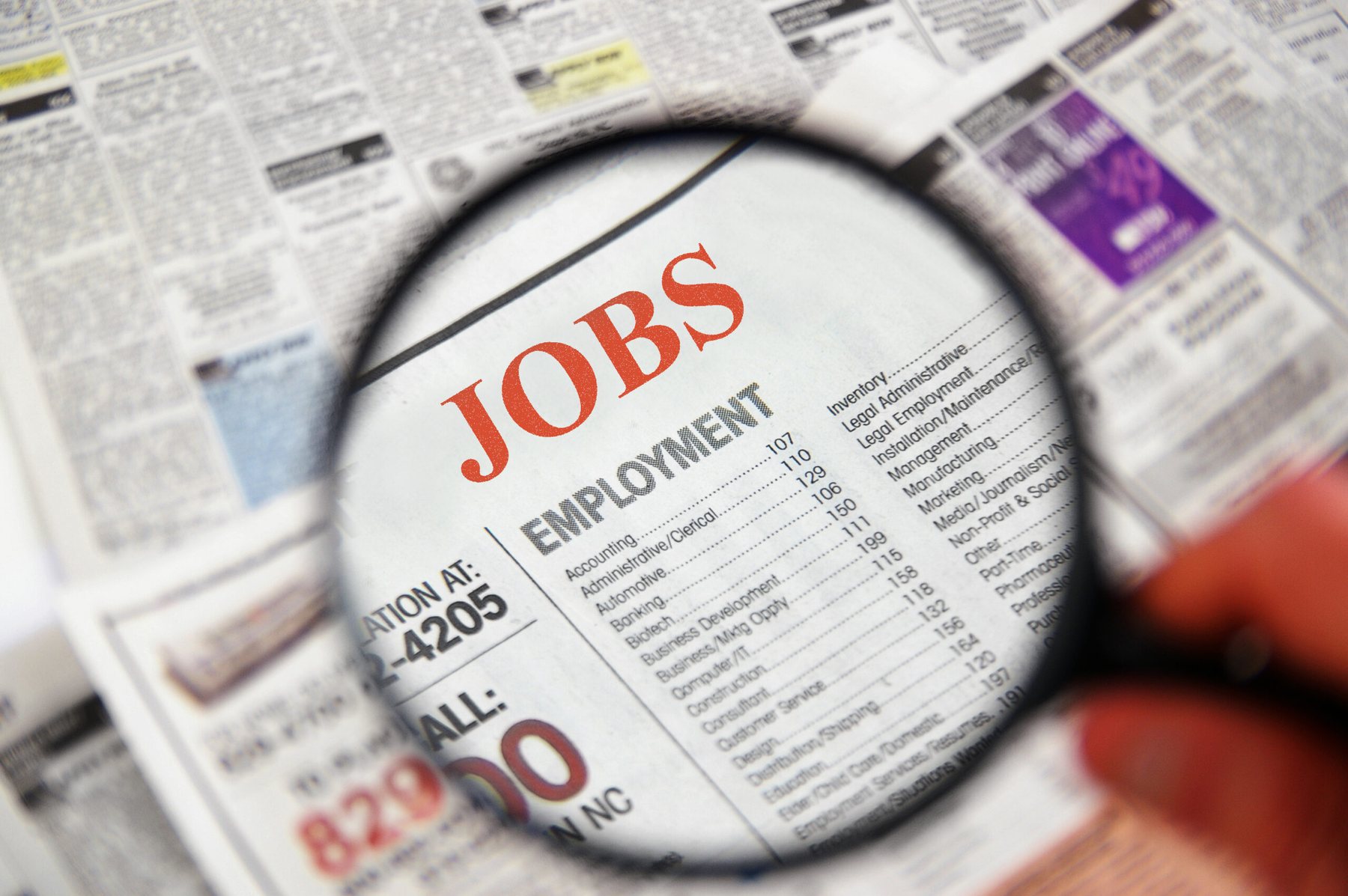 Jobless Claims Jump by Most in 3 Months, Signaling Labor Market Softness