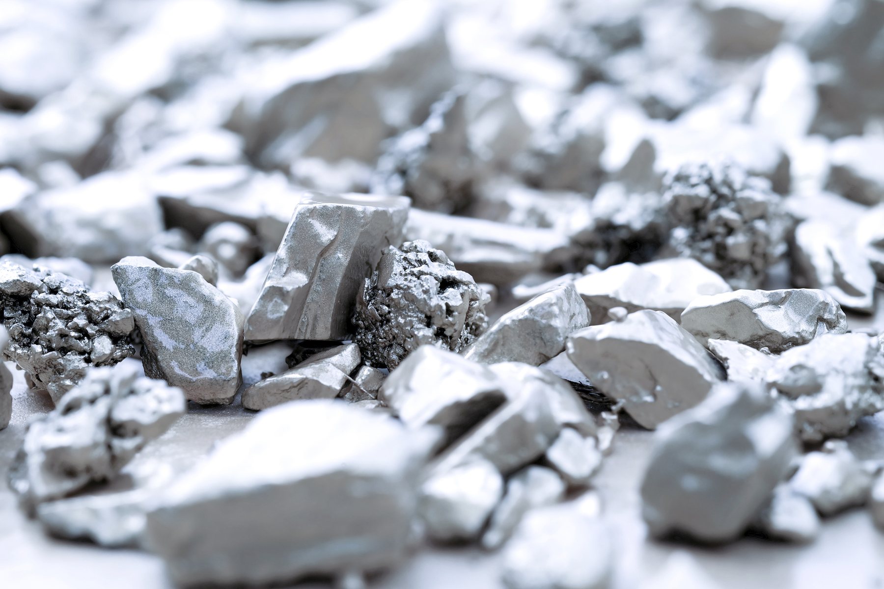 Precious Metal Imbalance: Gold at Premium While Platinum Trades at Historic Discount