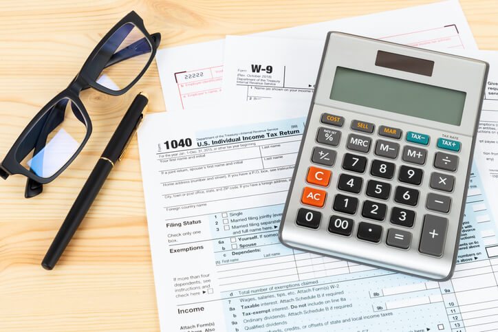 Rising Mortgage Delinquencies Signal Trouble in Housing Market