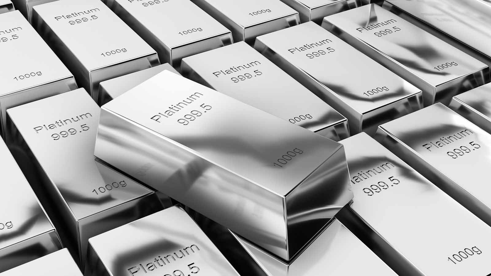 Silver and Platinum Crush Gold’s Performance: Industrial Demand Drives 28% Gains