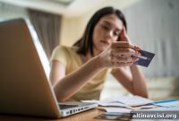 Americans Struggling: What This Means for the Markets
