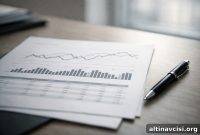 Hot PCE, Slowing Growth, and an Ongoing Oil Shock