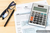 Rising Mortgage Delinquencies Point to Trouble in the Housing Market