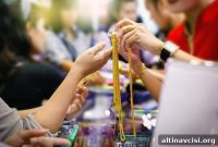 Soaring Gold Prices Spark Bank Cash Shortages Across China
