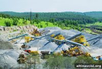 Gold Mining Crisis: Reserves Fall 40% as Extraction Costs Surge